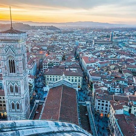 Cozy Apartment With Private Garden - City Center - Florence Luaran gambar