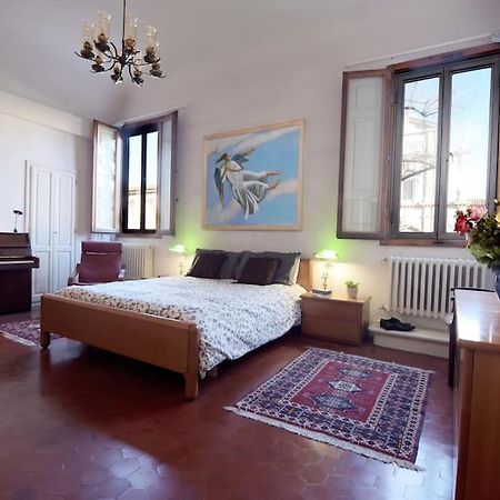 Cozy Apartment With Private Garden - City Center - Florence Luaran gambar