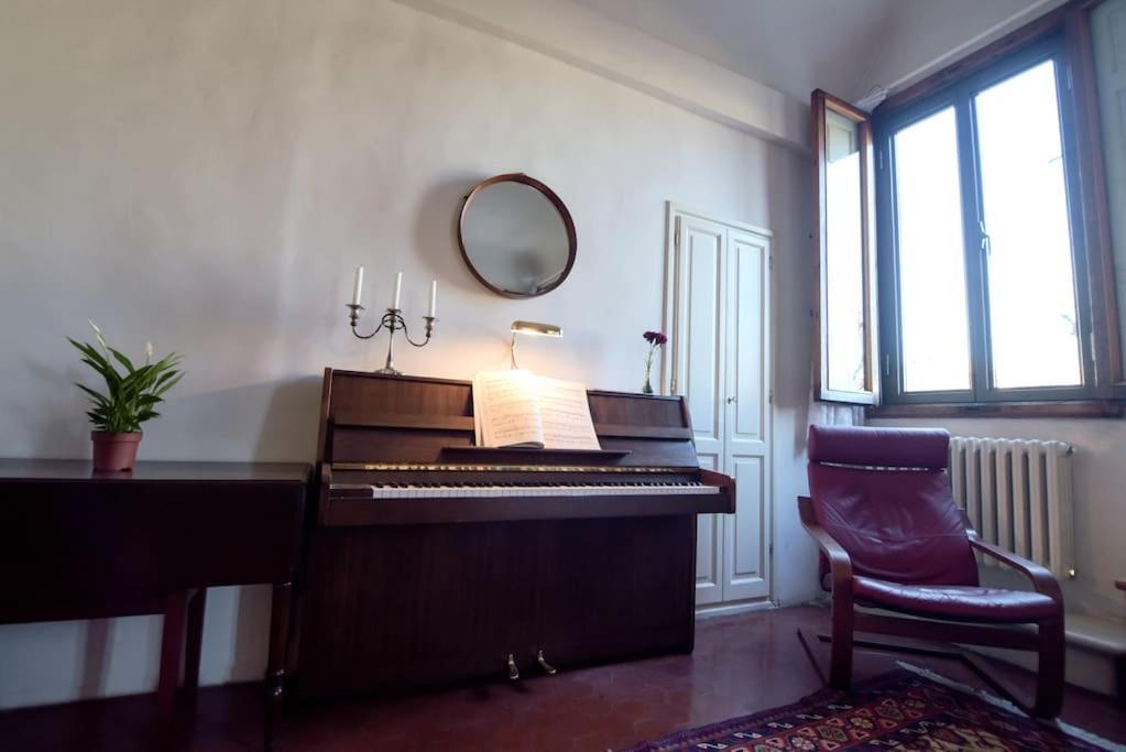 Cozy Apartment With Private Garden - City Center - Florence Luaran gambar