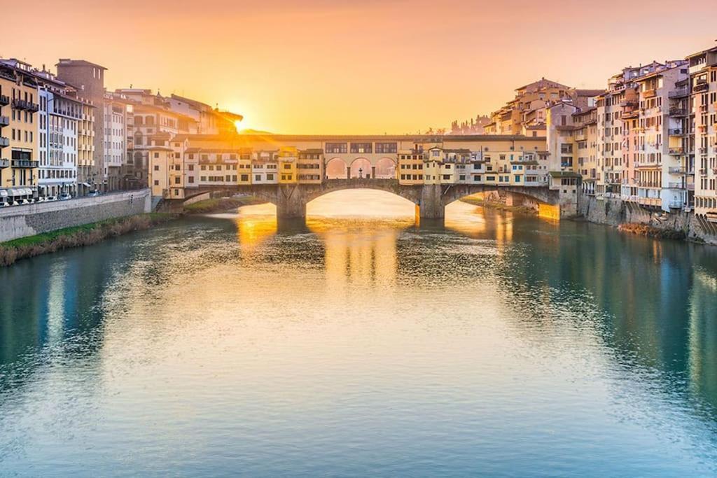 Cozy Apartment With Private Garden - City Center - Florence Luaran gambar