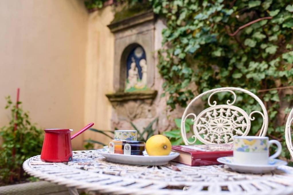 Cozy Apartment With Private Garden - City Center - Florence Luaran gambar